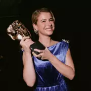 Oscar Hopeful Jessie Buckley Jokes About Nappy Duty Amid Awards Glory