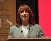 Rachel Reeves Proposes Regional Tax Revenue Plans in Major Economic Lecture