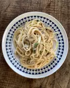 Rachel Roddy's Silky Spaghetti with Mushrooms and Soft Cheese Recipe