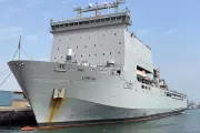 Royal Navy Equips Ship with Minehunting Drones for Potential Hormuz Mission