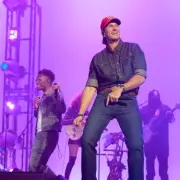 Russell Dickerson Recalls 'Embarrassing' Shania Twain Stage Fall and Injury