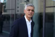 Sadiq Khan Urges Labour to Pledge EU Rejoining in Next Election Manifesto
