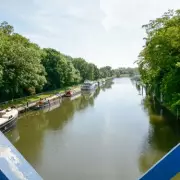 Scenic Thames Riverside Walk from Kingston to Teddington with Pastry Stops