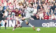 Shankland's Return Electrifies Hearts in Tense Victory Over Dundee