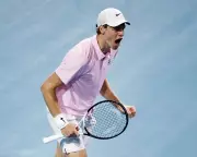 Sinner Defeats Zverev to Reach Miami Open Final Against Lehecka