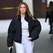 Stacey Solomon Spotted Without Wedding Ring Amid Joe Swash Split Speculation