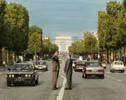 The Great Arch: A Visionary Architect's Battle with Bureaucracy and Ego