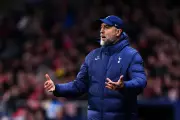 Tottenham Manager Igor Tudor Defends Goalkeeper Substitution After 5-2 Defeat