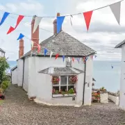 Travel Expert Reveals 3 Hacks to Slash UK Holiday Cottage Costs by Half