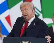 Trump Criticises Starmer Over UK Base Refusal for Iran Strikes