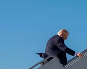 Trump's Iran War Gamble: A Political Survival Strategy Backfires