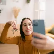 UK First-Time Buyer Age Climbs to 34 Amid Housing Affordability Crisis