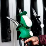UK Fuel Crisis: Diesel Fill-Up Costs Surpass £100 Amid Middle East Conflict