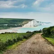 UK's Top Spring Beaches Revealed: Sun, Sand & Sunshine Rankings