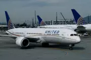 United Airlines Enforces Headphone Rule: Passengers Face Removal for Noise