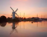 Unveiling Britain's Hidden Gems: Share Your Secret Spots in National Parks