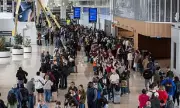 US Airport Security Queues Hit Record Lengths Amid TSA Staffing Crisis