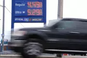 US Gas Prices Surge Past $4 Per Gallon, Highest Since 2022 Amid Iran War