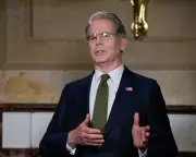 US Grants India 30-Day Waiver to Purchase Stranded Russian Oil