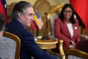 US Interior Secretary Meets Venezuelan Leader to Forge Critical Minerals Deal