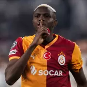 Victor Osimhen's Contract Clause Blocks Serie A Move, Premier League Clubs Eye Opportunity