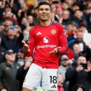 Wayne Rooney Urges Man Utd to Keep Casemiro After Stunning Form Revival