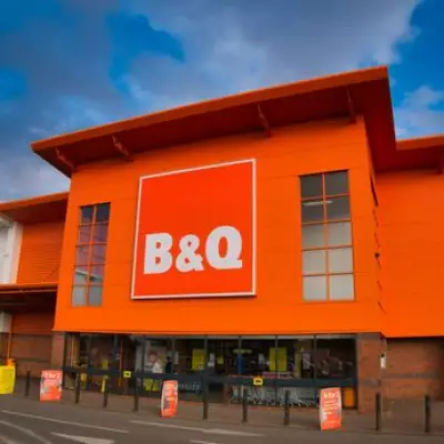 B&Q's £16 Cabin Bag Meets Airline Size Rules for Budget Travel