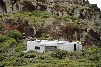 British Tourists in Canary Islands Bus Crash: One Dead, 27 Injured