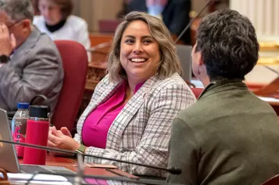 California Lawmakers Push for Hospital Protections for Immigrant Detainees