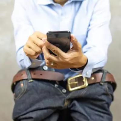 Doctor's Warning: Stop Scrolling on Your Phone While Using the Toilet