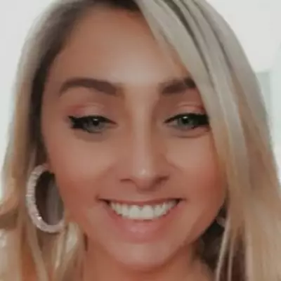 Family Pays Tribute to 'Beautiful Soul' Amber O'Brien, 33, Found Dead in Tower Block