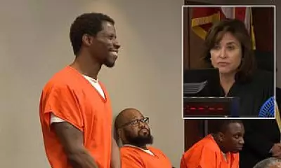 Florida Killer Giggles at Life Sentence, Tells Judge 'You Are Amusing'