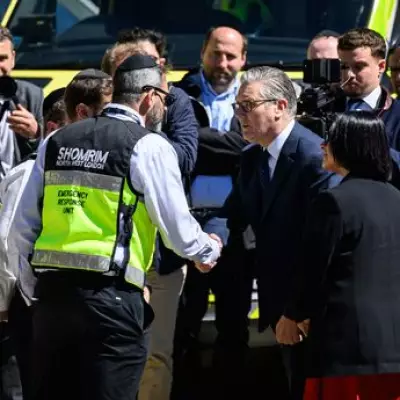 Golders Green Protests: Starmer Defended by Supporter Amid Anger