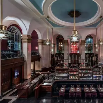 Gordon Ramsay's Manchester Restaurant Features £13 'No Plug' Lamp from Dusk