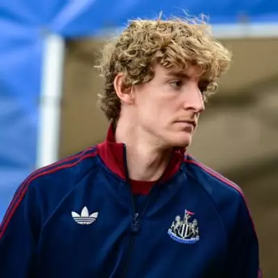 Howe Dodges Gordon to Arsenal Rumours as Youth Star Departs