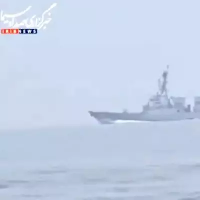Iran Issues 'Last Warning' to US Warship in Strait of Hormuz Amid Tensions