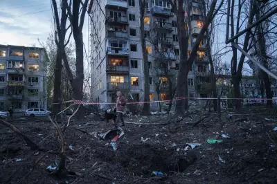 Kyiv Residential Area Damaged in Russian Strike, Residents Forced to Shelter