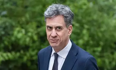 Labour MPs Demand Starmer Sack 'Bat-S**t Crazy' Miliband in Reshuffle