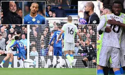 Manchester City Seize Title Initiative as Arsenal's Wobbles Deepen at Stamford Bridge