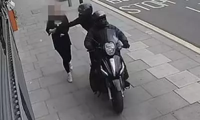 Met Police Cuts Phone Thefts by 13,000 Using Drones and E-Bikes