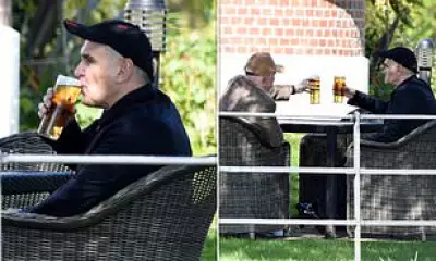 Morrissey Spotted Enjoying Pint and Crisps After Announcing European Tour
