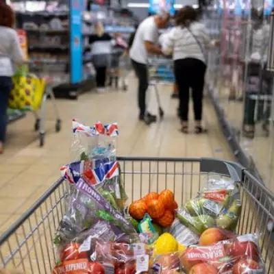 Mum's Trolley Carabiner Hack Divides Parents Over Toddler Safety