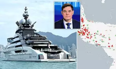 Sanctioned Russian Oligarch's Superyacht Slips Through Strait of Hormuz