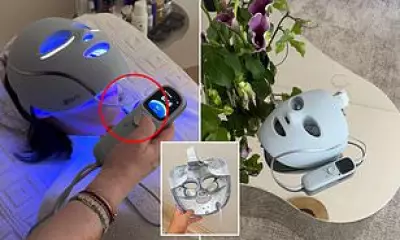 Shark CryoGlow Mask Revolutionises Australian At-Home Skincare Routines