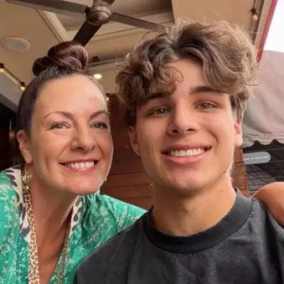 Student dies from meningitis hours after flight with headache