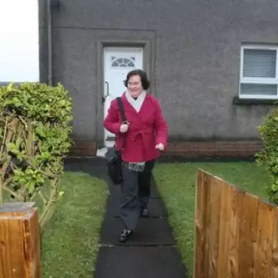 Susan Boyle Moves from Childhood Council House to New Home Near Falkirk
