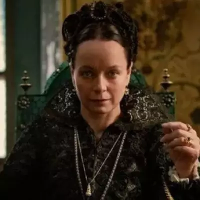 The Serpent Queen: 100% Rotten Tomatoes Period Drama on Channel 4