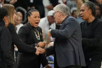 UConn's Geno Auriemma Apologises for Final Four Outburst with Dawn Staley