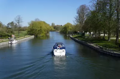 UK Records Hottest April 7 Ever as Temperatures Soar to 24.8C in Wales