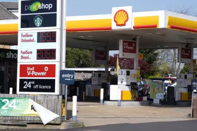 UK retail sales rebound as fuel demand surges amid Iran war